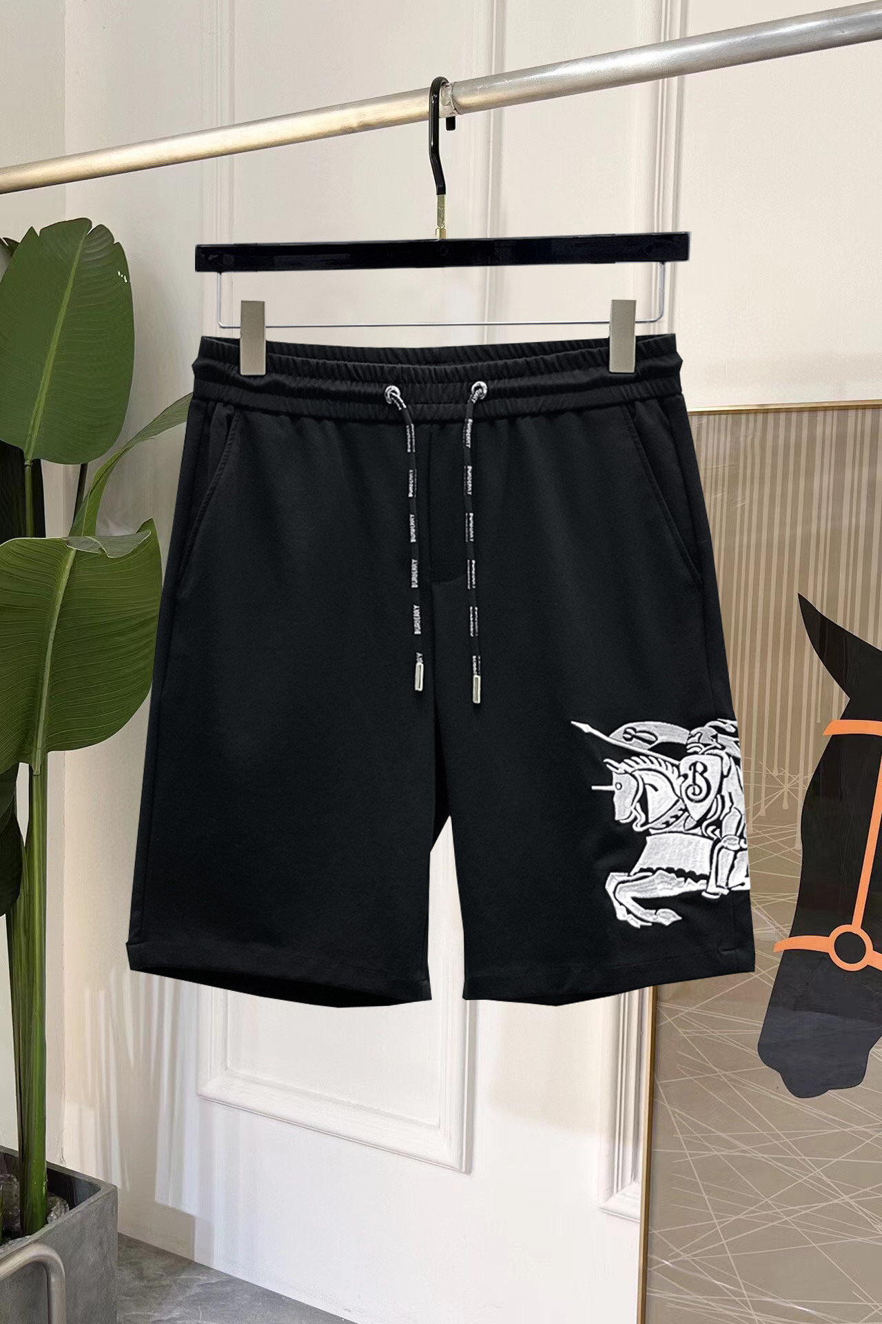 バーバリー ショートパンツ ズボン  メンズ