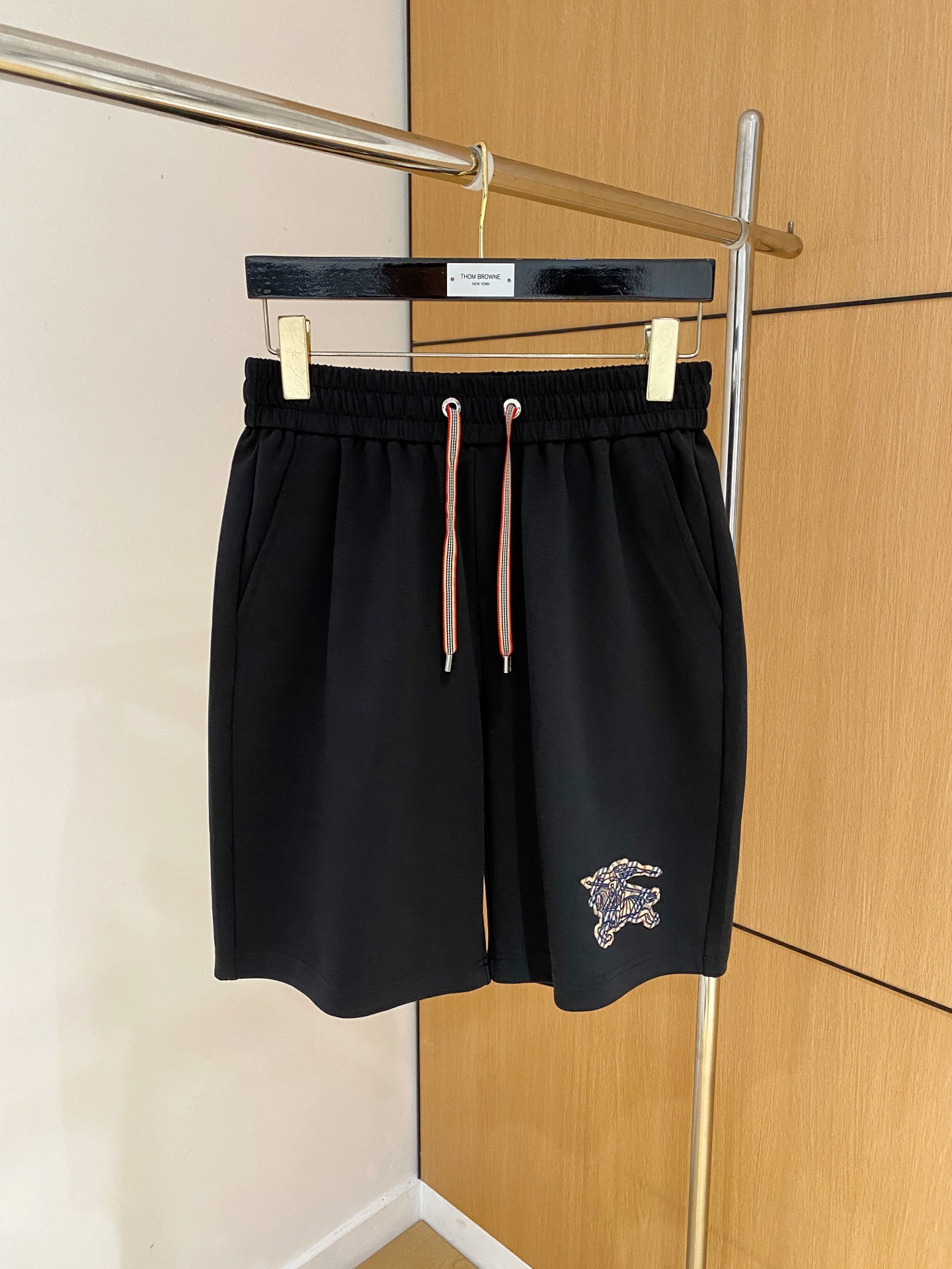 バーバリー ショートパンツ ズボン  メンズ
