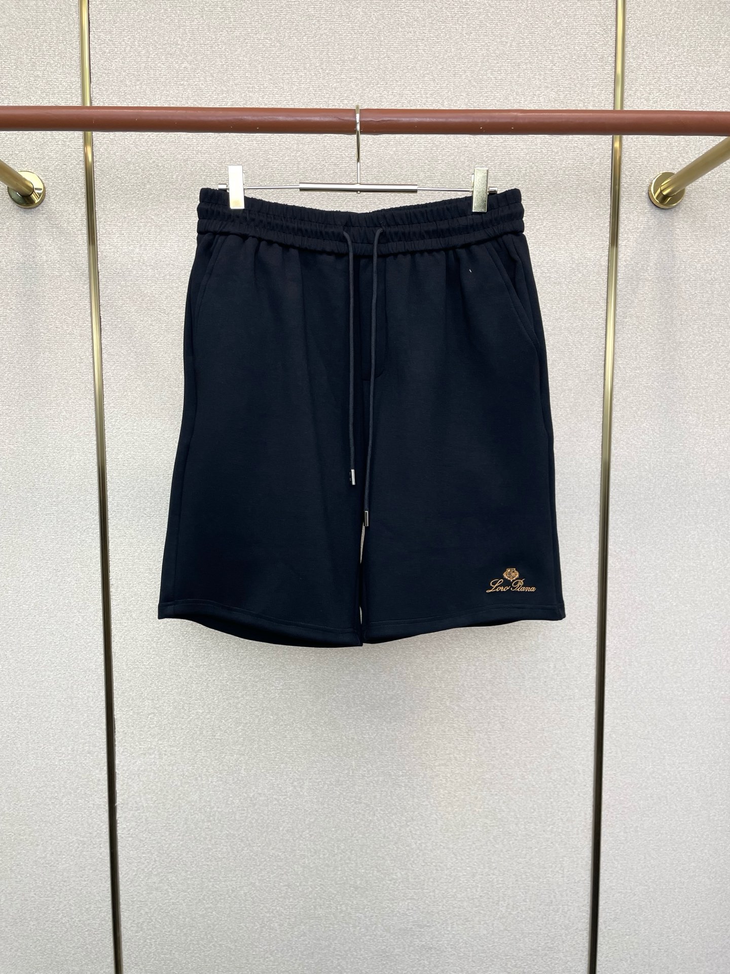 ロロ?ピアーナ ショートパンツ ズボン  メンズ
