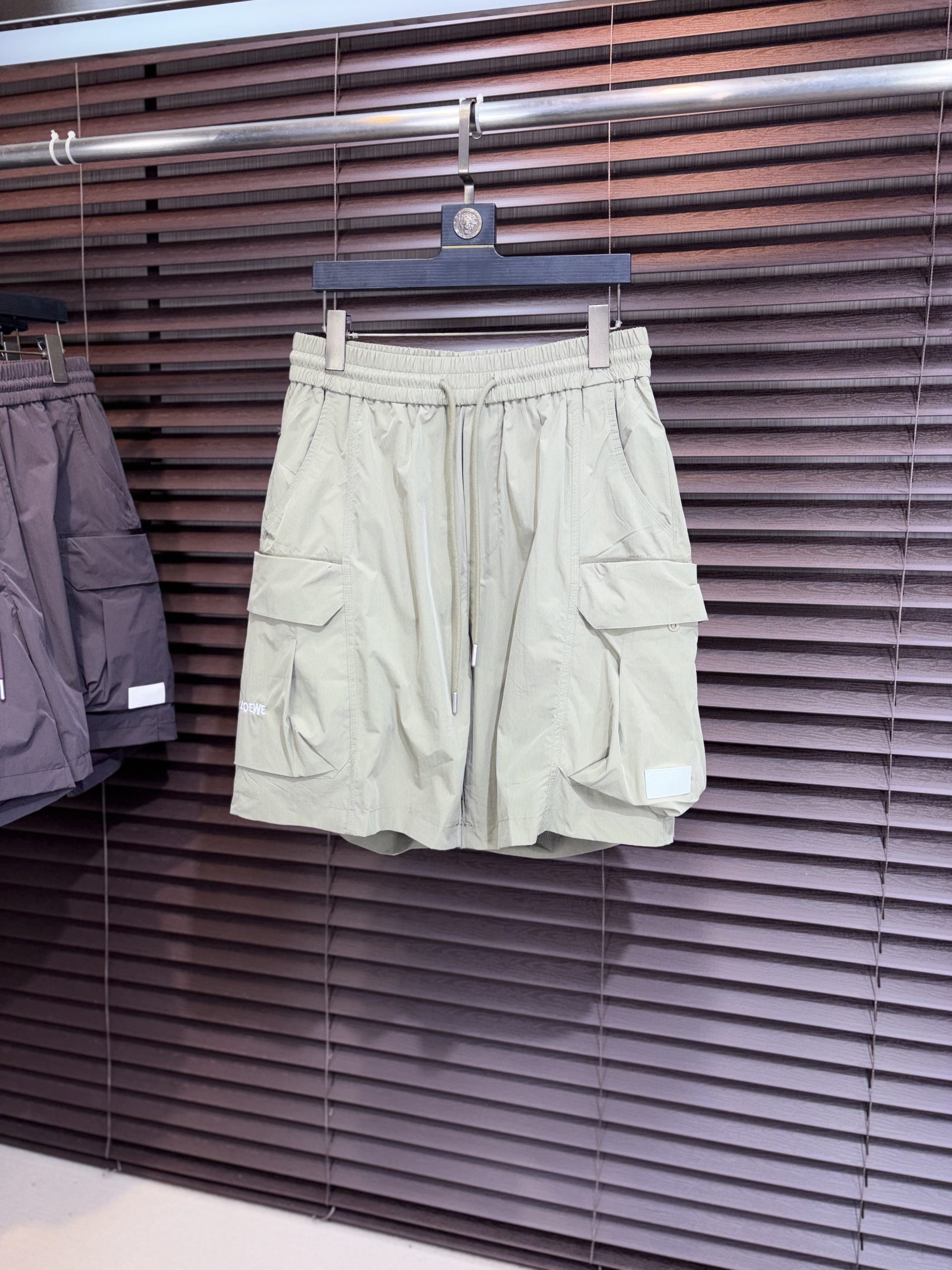 26SS春夏服 ロエベ ショートパンツ ズボン  メンズ