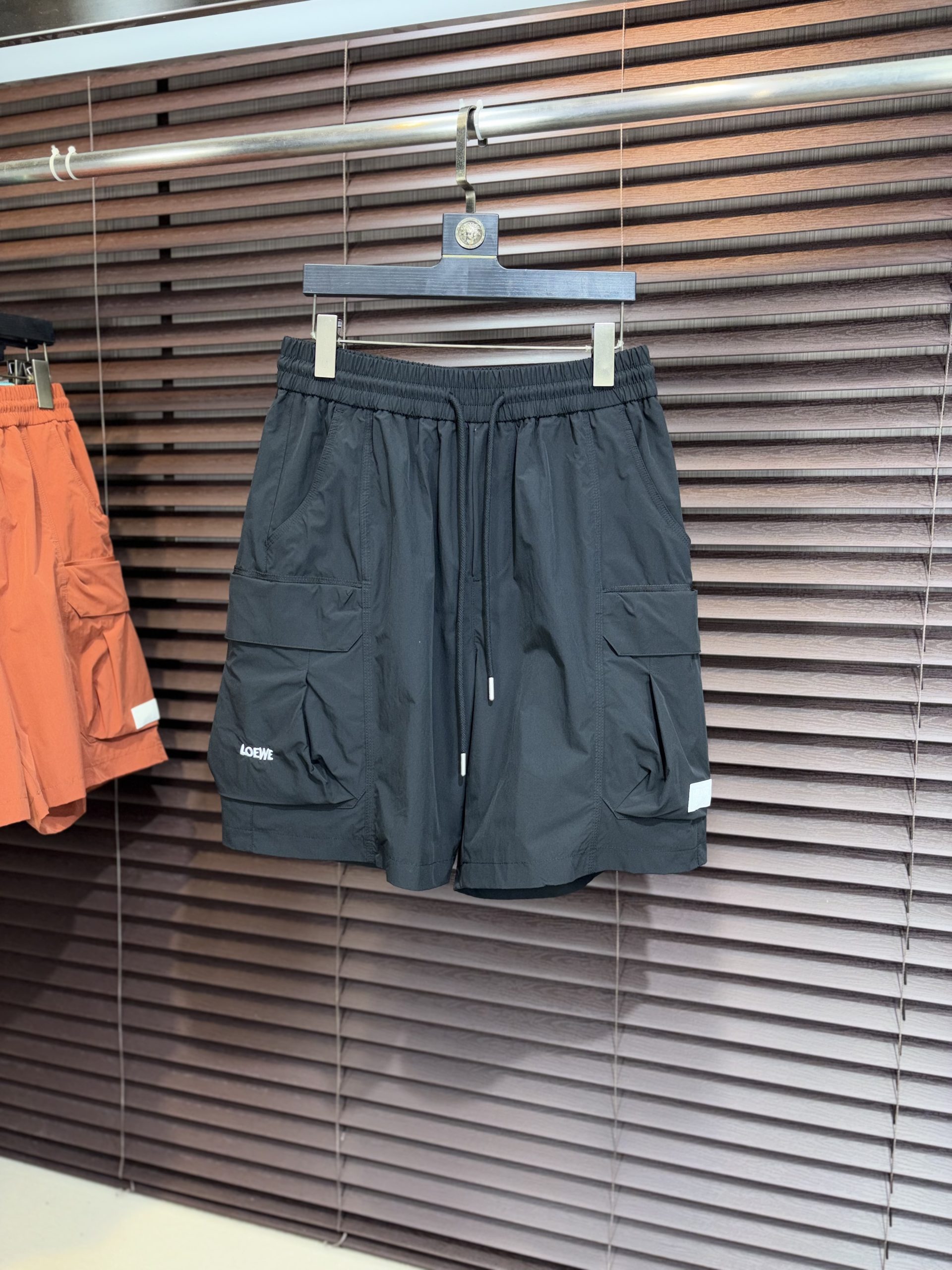 26SS春夏服 ロエベ ショートパンツ ズボン  メンズ