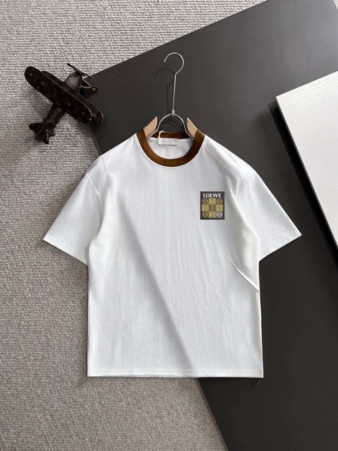 26SS春夏服 ロエベ 半袖Tシャツ トップス 恋人