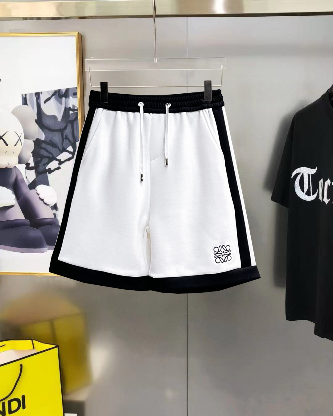 26SS春夏服 ロエベ ショートパンツ ズボン  メンズ