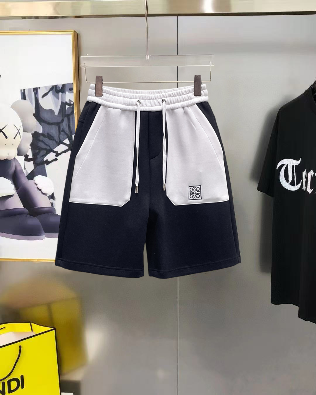 26SS春夏服 ロエベ ショートパンツ ズボン  メンズ
