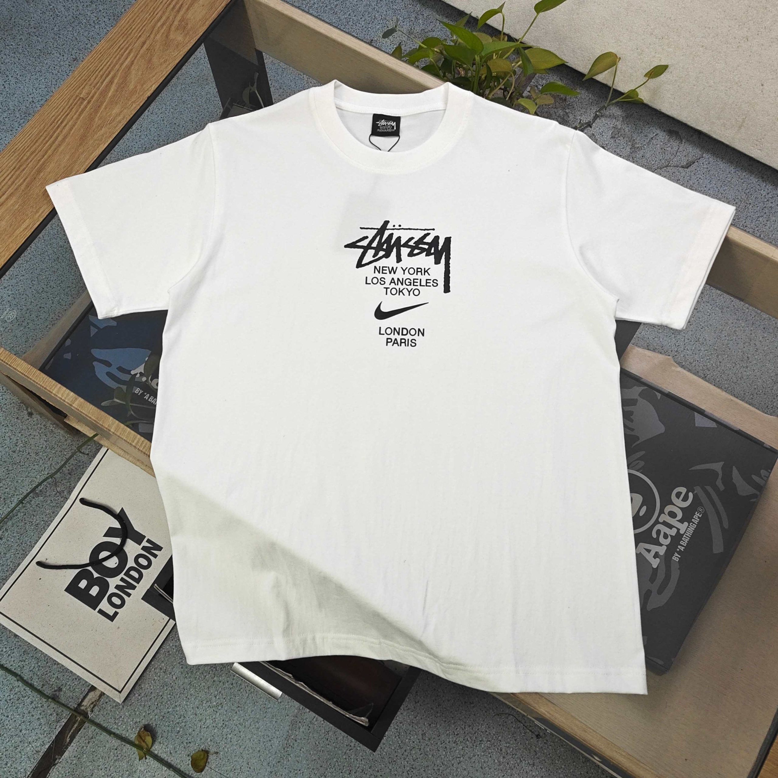人気の春夏服 ステューシー 新作通販 半袖Tシャツ トップス 26401