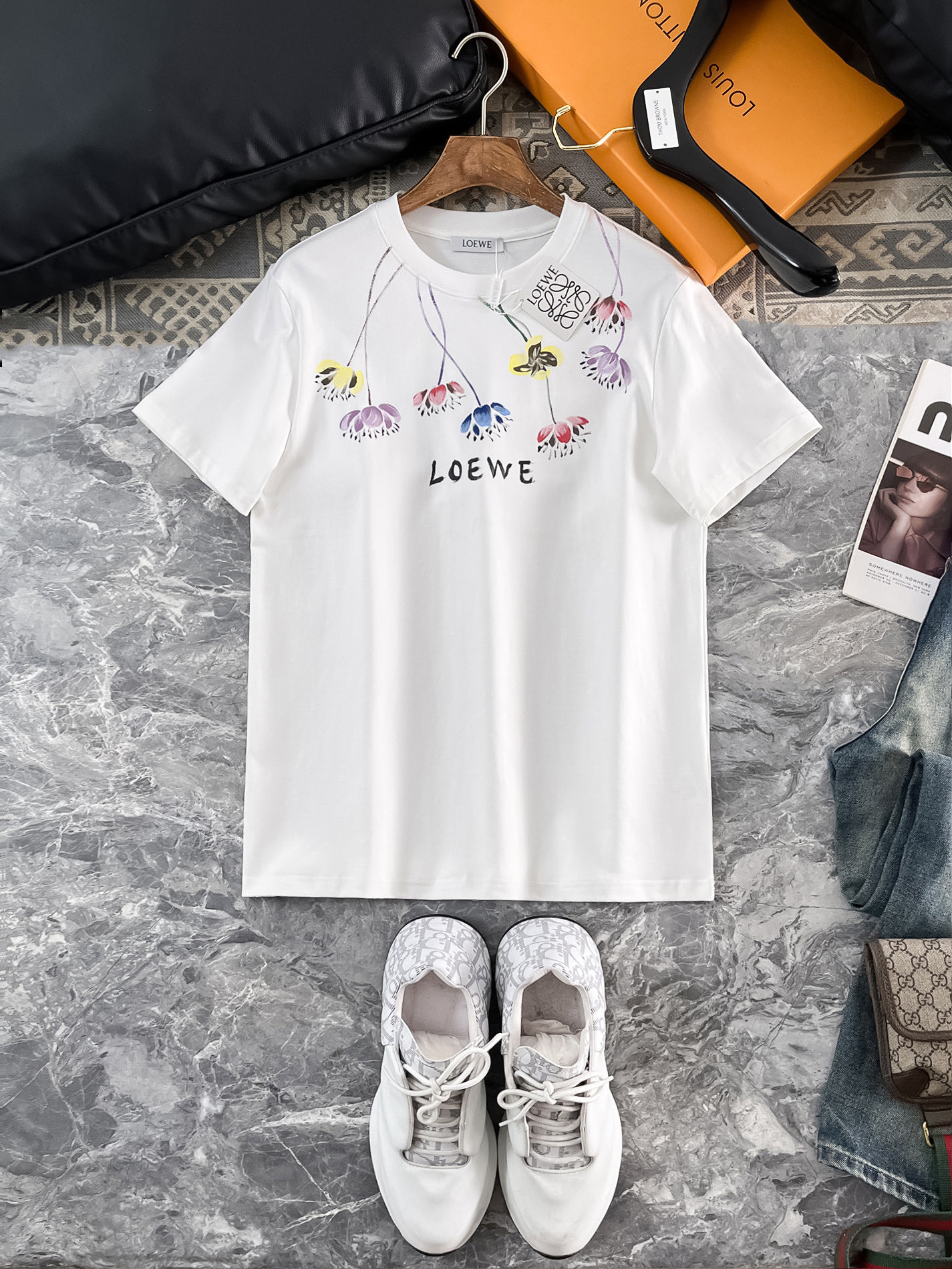 人気商品ロエベ 春夏 半袖Ｔシャツ トップス メンズ