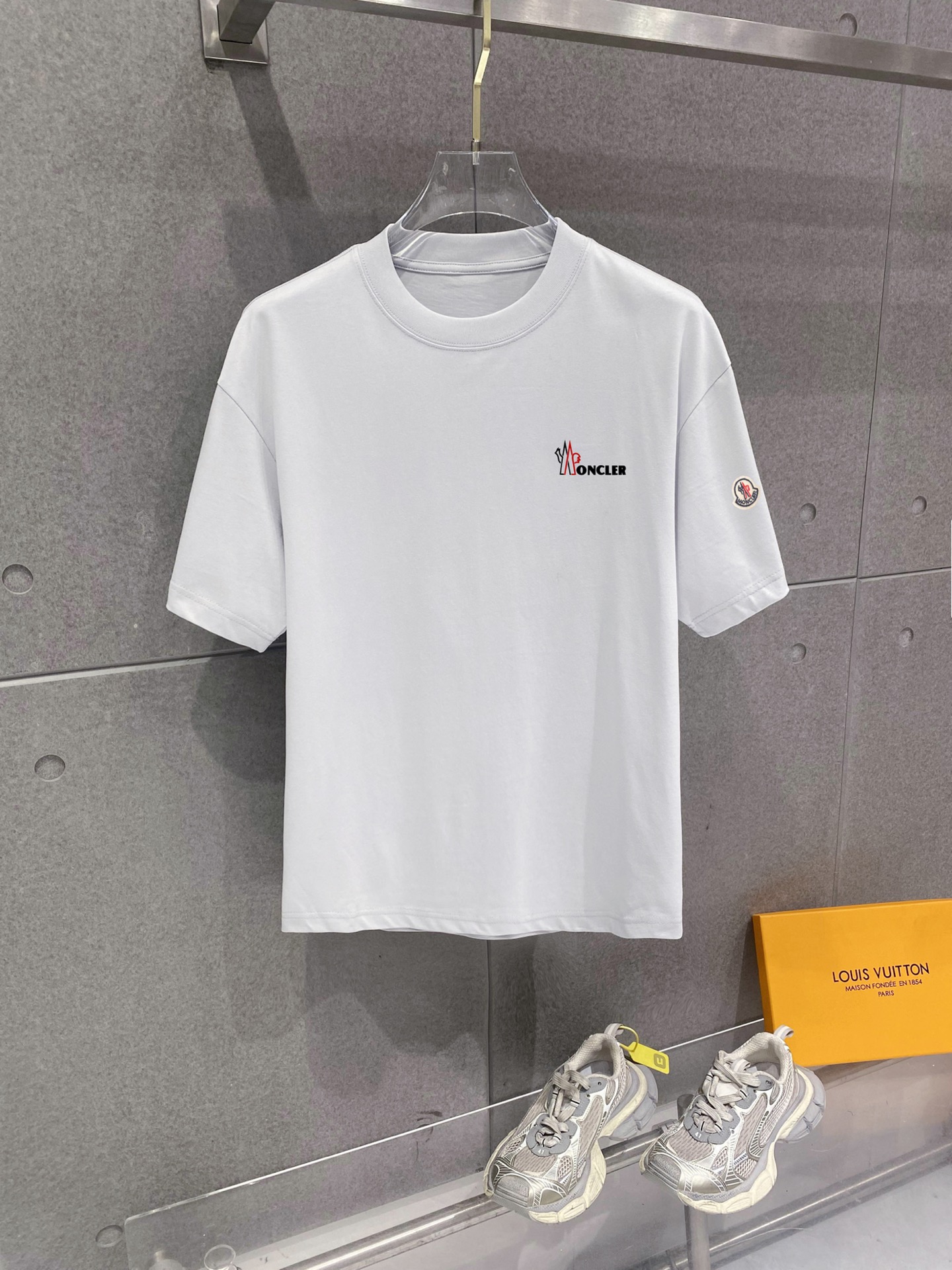 モンクレール 2026SS春夏 半袖Ｔシャツ トップス 男性