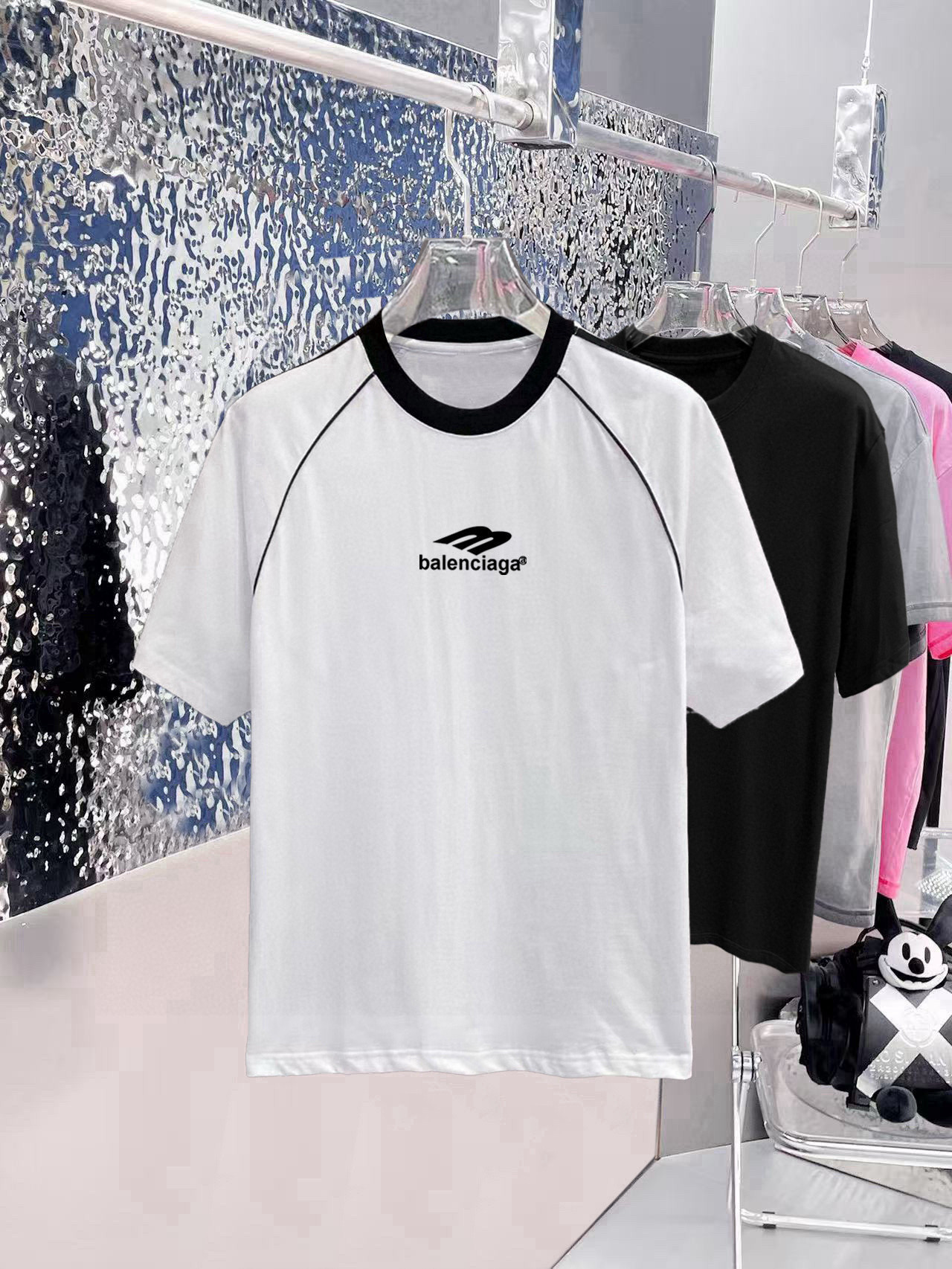 春夏服 バレンシアガ 半袖Tシャツ トップス ユニセックス