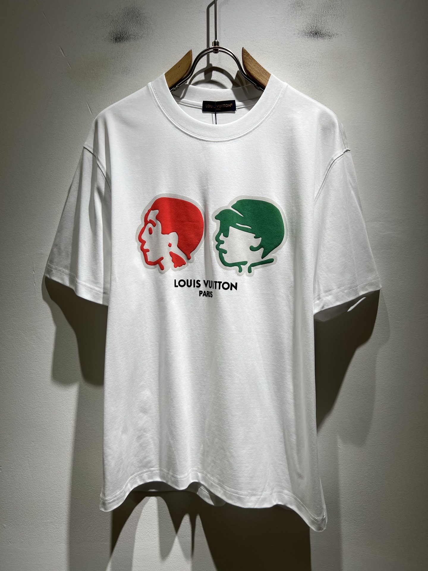 26SS春夏服 ルイヴィトン 半袖Tシャツ トップス 男女兼着