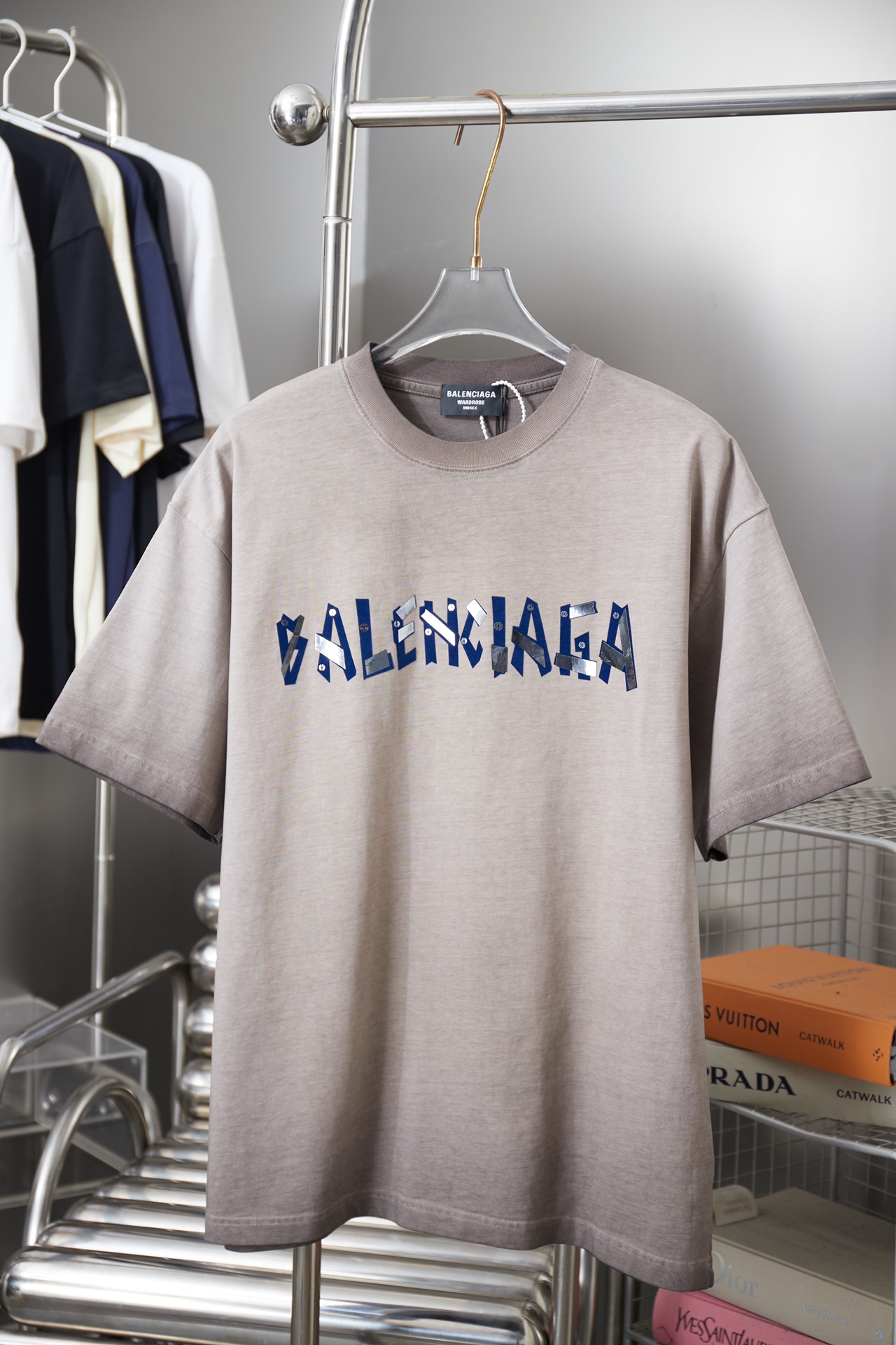 春夏服 バレンシアガ 半袖Tシャツ トップス ユニセックス