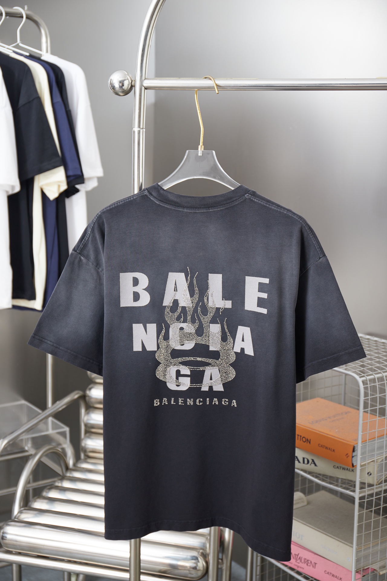 春夏服 バレンシアガ 半袖Tシャツ トップス ユニセックス