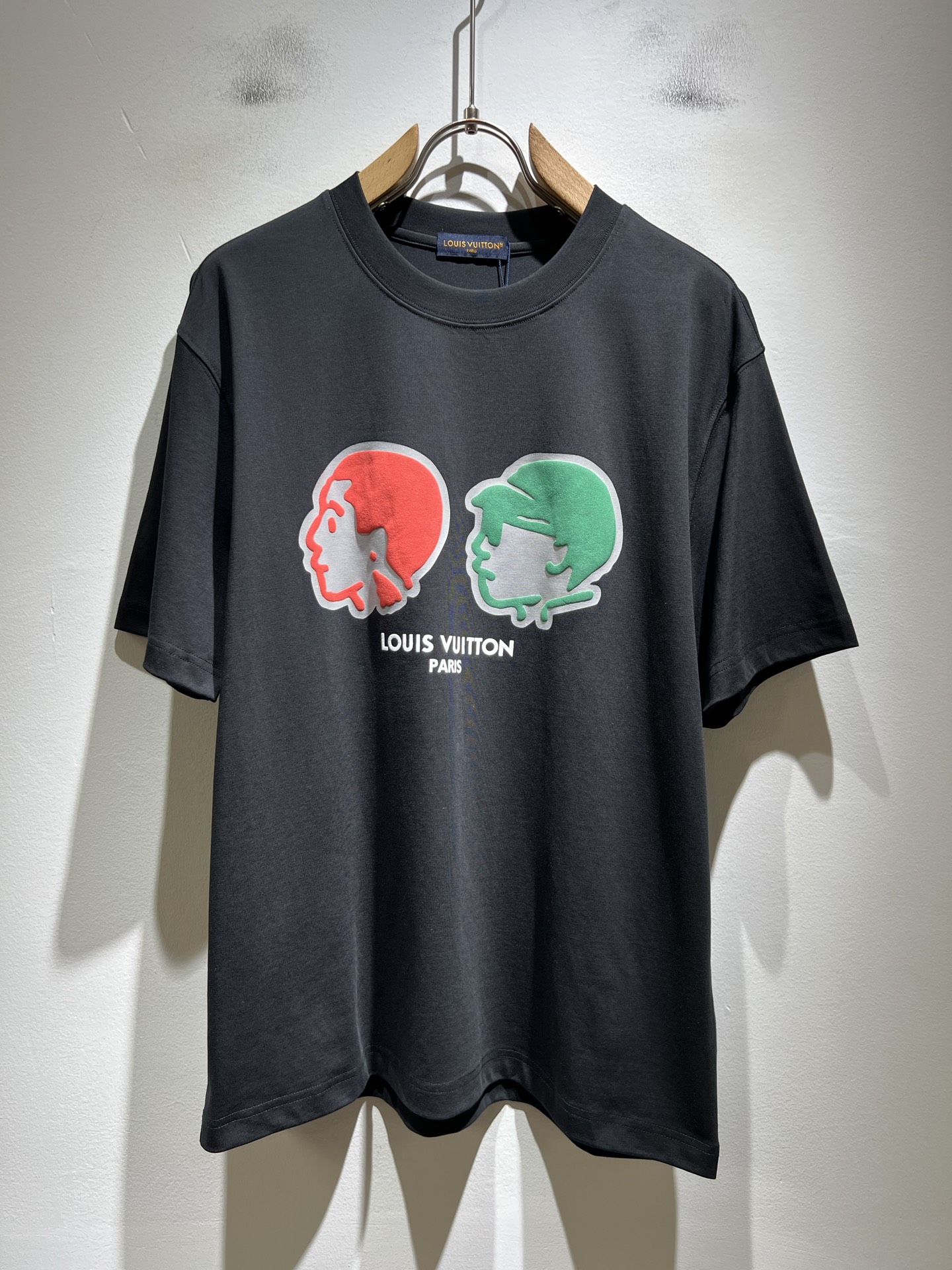 26SS春夏服 ルイヴィトン 半袖Tシャツ トップス 男女兼着