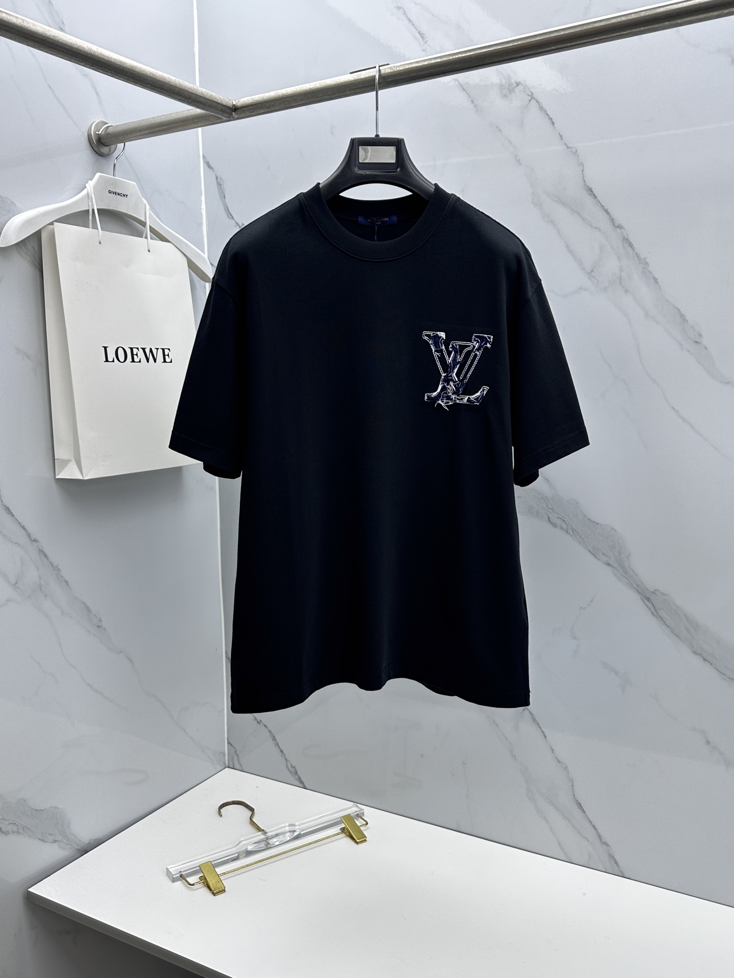 26SS春夏服 ルイヴィトン 半袖Tシャツ トップス 男女兼着