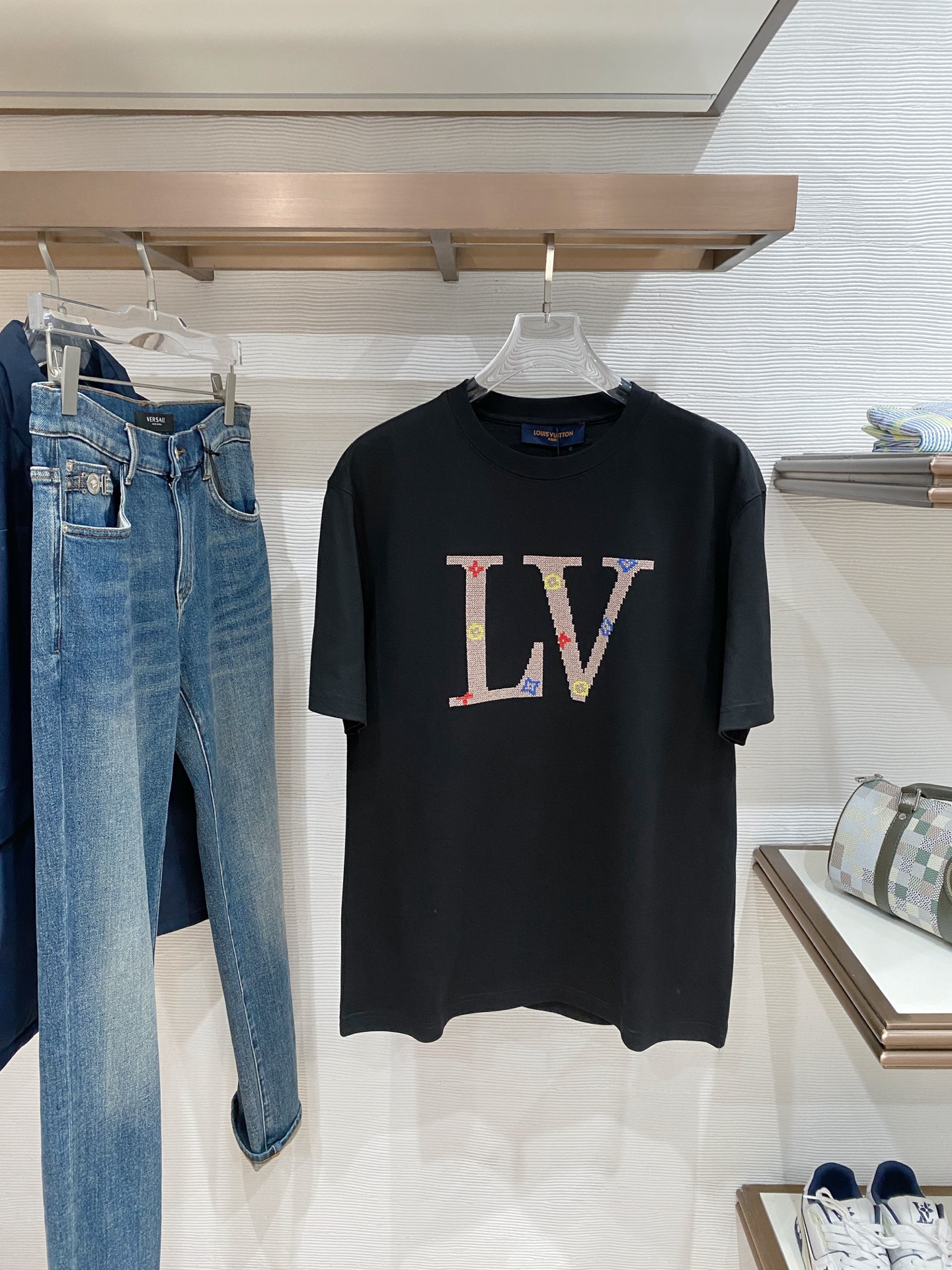 26SS春夏服 ルイヴィトン 半袖Tシャツ トップス  メンズ