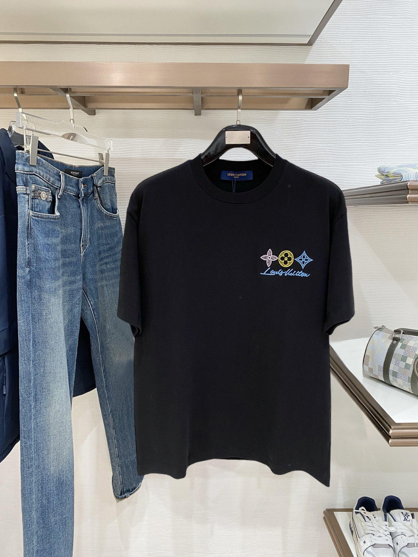 26SS春夏服 ルイヴィトン 半袖Tシャツ トップス 男女兼着