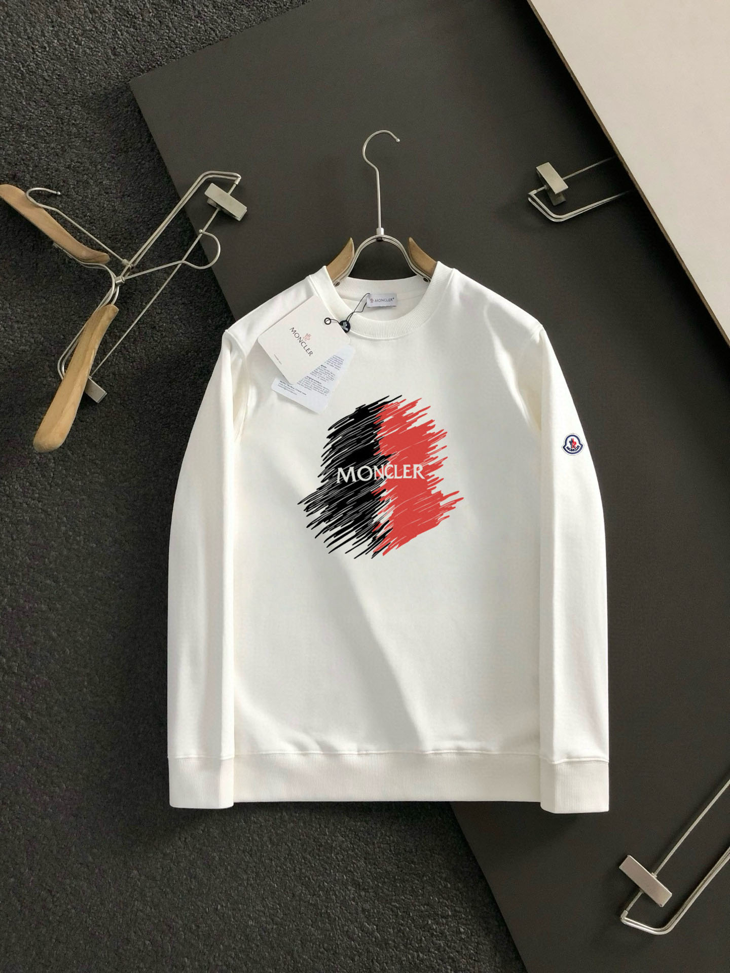 25秋冬新品 モンクレール メンズ 長袖Tシャツ トップス