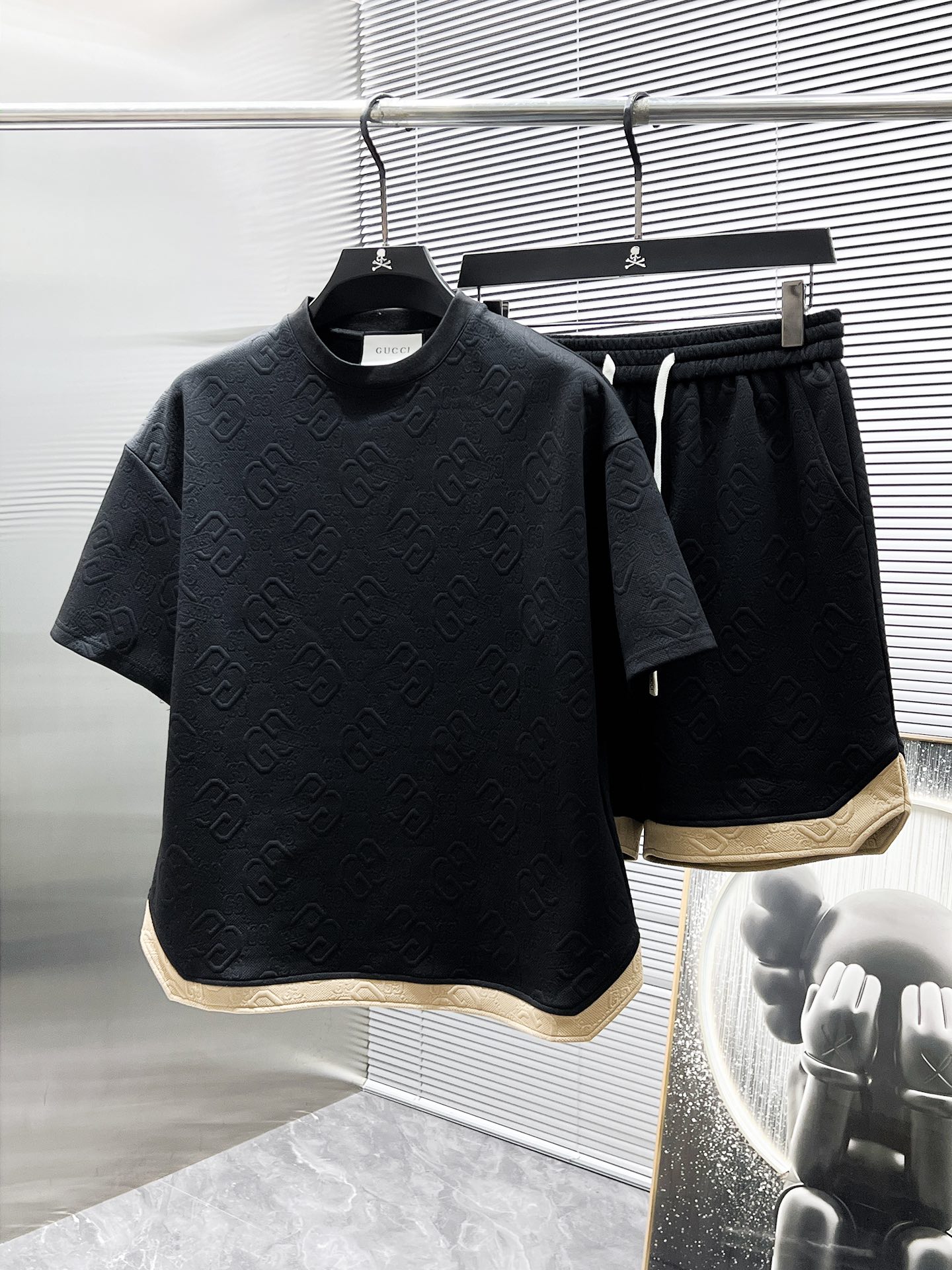 25秋冬新品 グッチ メンズ セットアップ 上下服