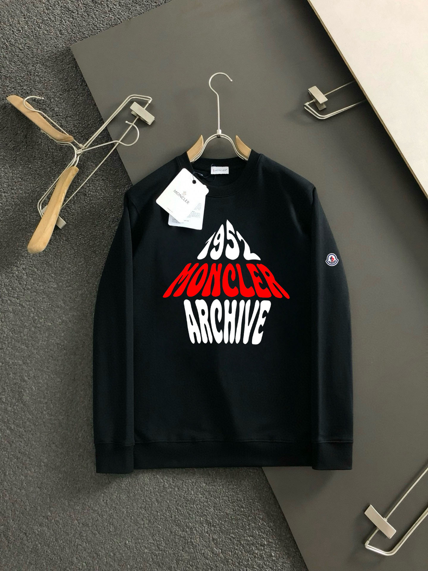25秋冬新品 モンクレール メンズ 長袖Tシャツ トップス