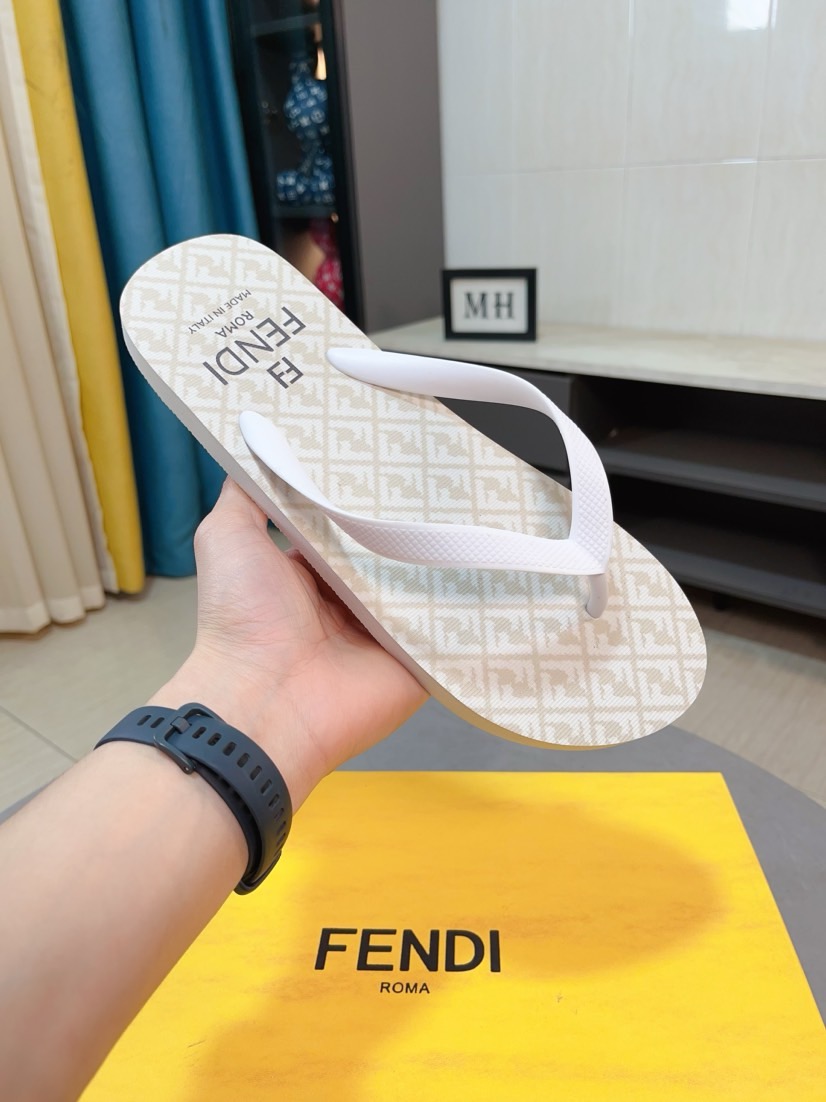 靴 フェンディ サンダル ミュール  メンズ