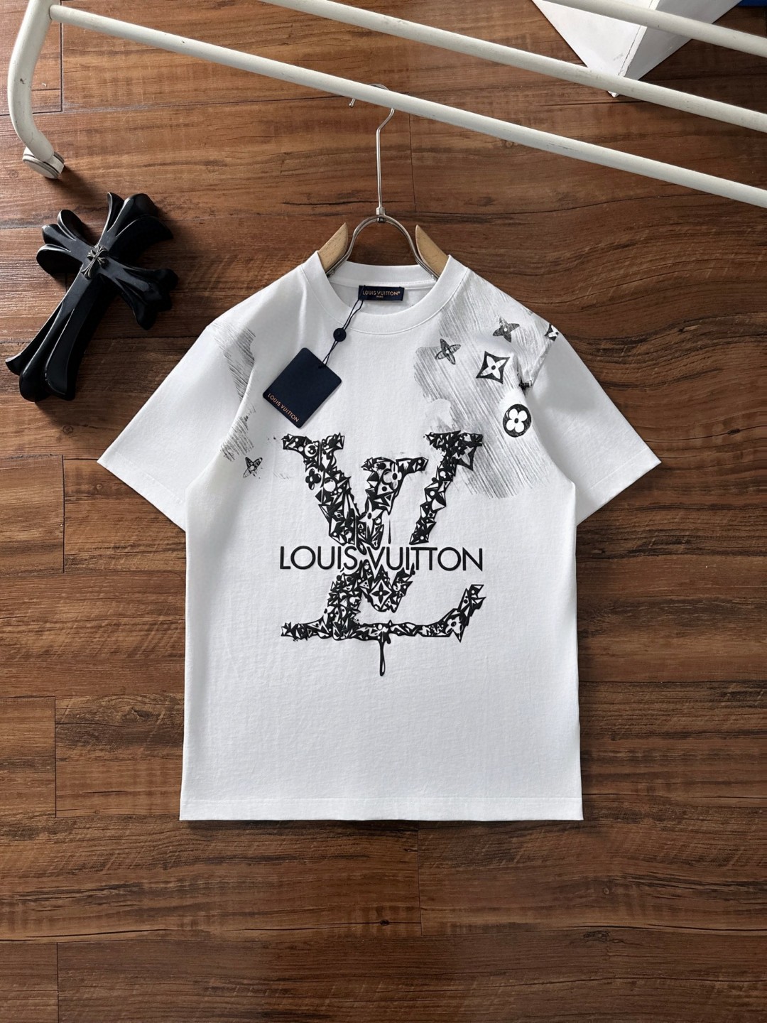 新品ルイヴィトン 半袖 Tシャツ トップス  メンズ
