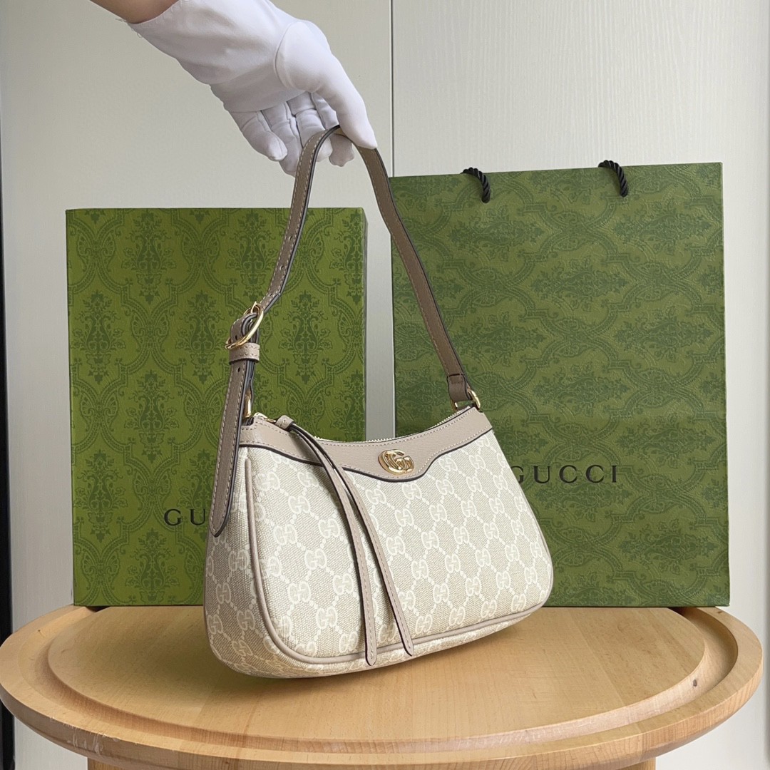 鞄 グッチ バッグ カバンハンドバッグ 新品 2506