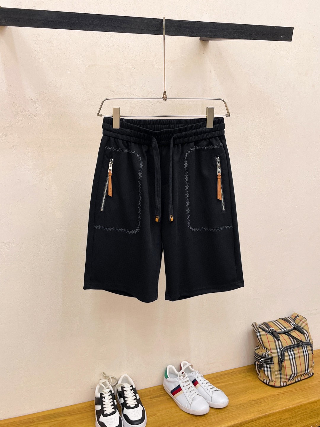 25SS服 ロエベ ズボン ショートパンツ ? メンズ