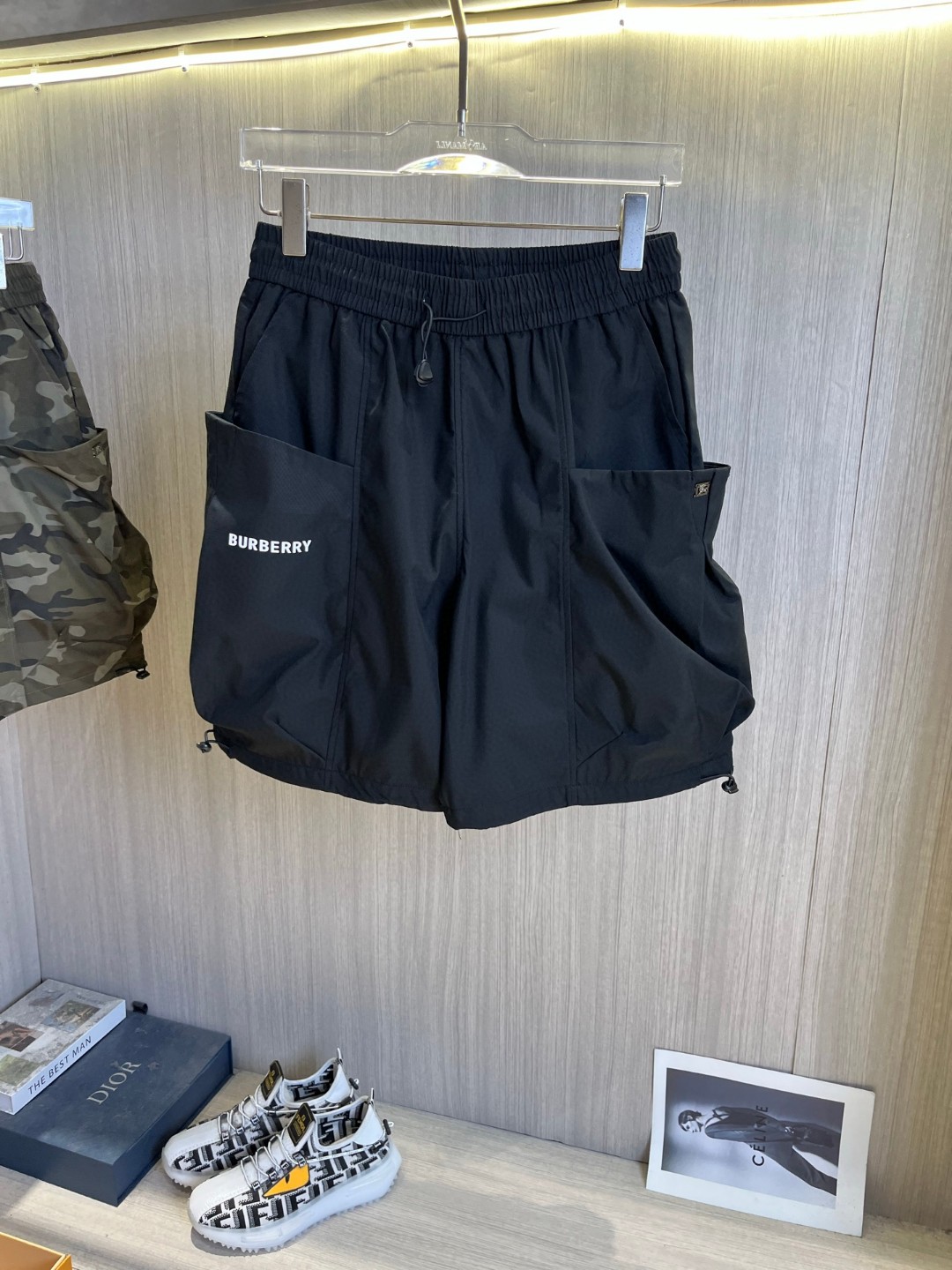 25SS服 バーバリー ズボン ショートパンツ  メンズ