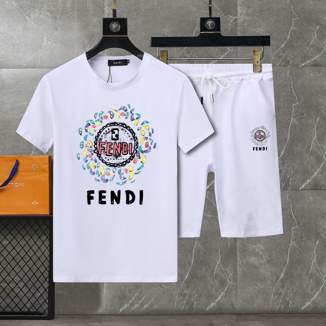 25SS服 フェンディ上下服 セットアップ  メンズ
