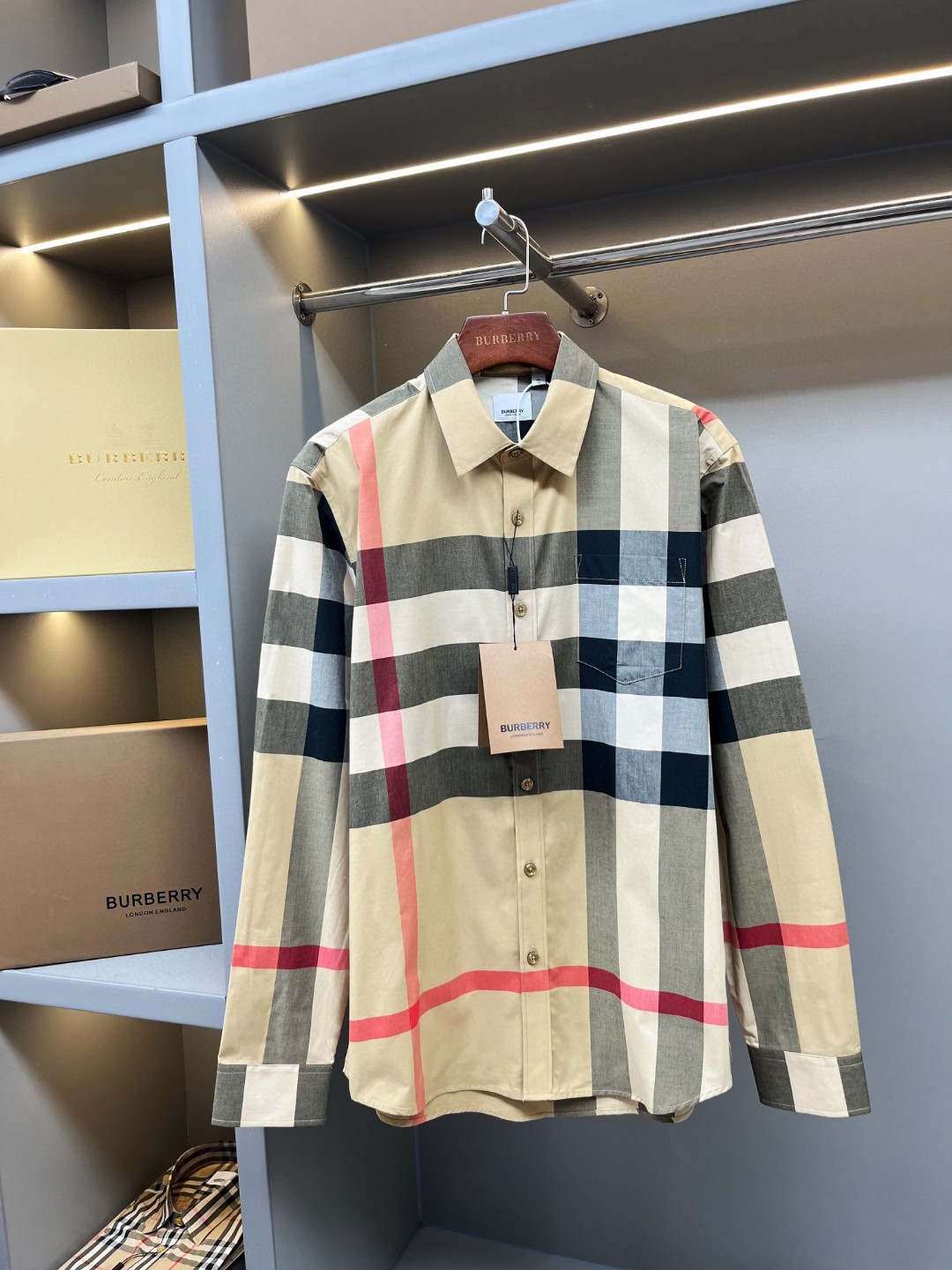 25SS服 バーバリー ワイシャツ トップス?