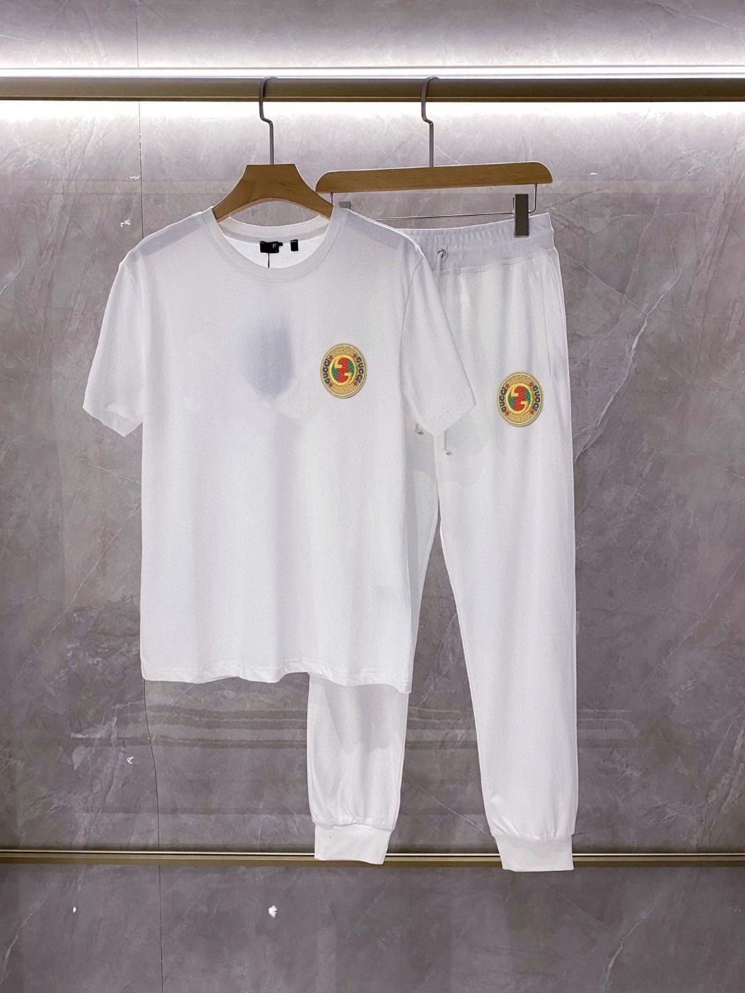 24SS夏/秋 グッチ ウェットセットアップ 上下服