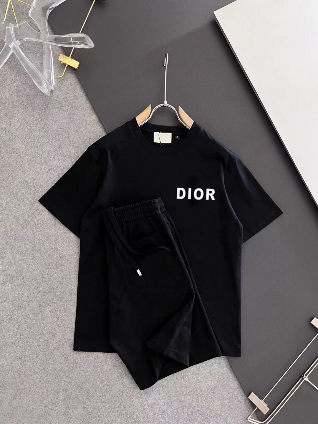 24SS? クリスチャンディオール スウェットセットアップ 上下服