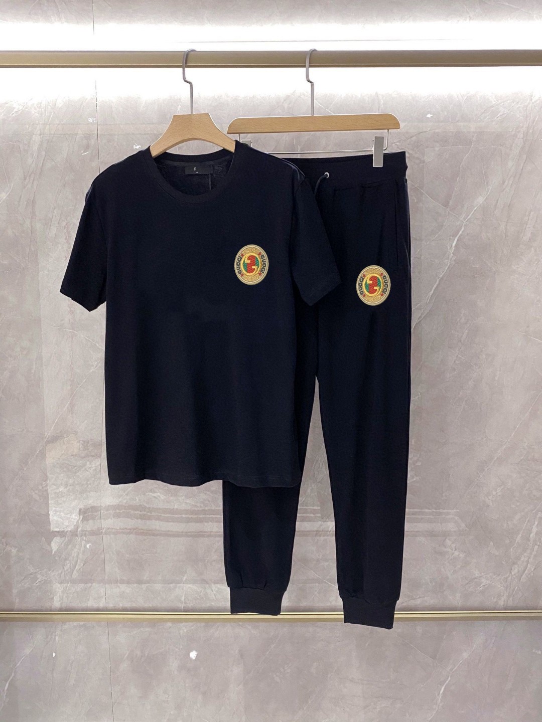 24SS夏/秋 グッチ ウェットセットアップ 上下服