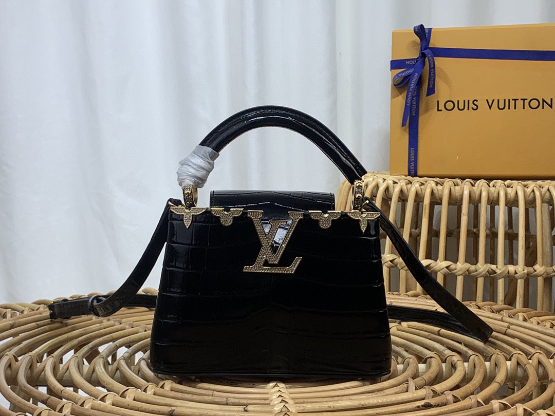 ルイヴィトン 高品質 Capucines 21cm 2WAY ハンドバッグ