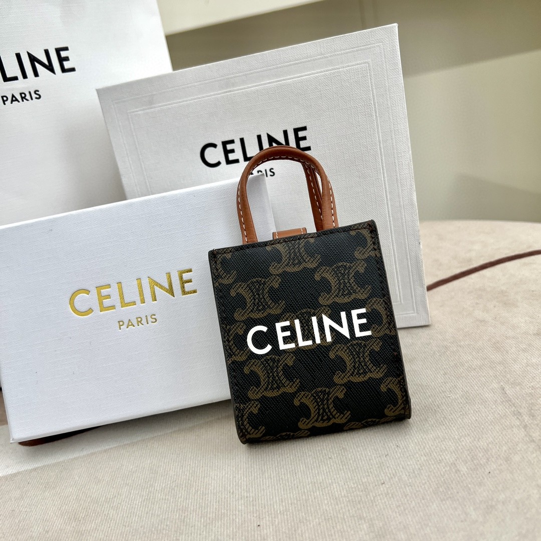 セリーヌ 新品値下受付 Triomphe Canvas Cabas mini ハンドバッグ