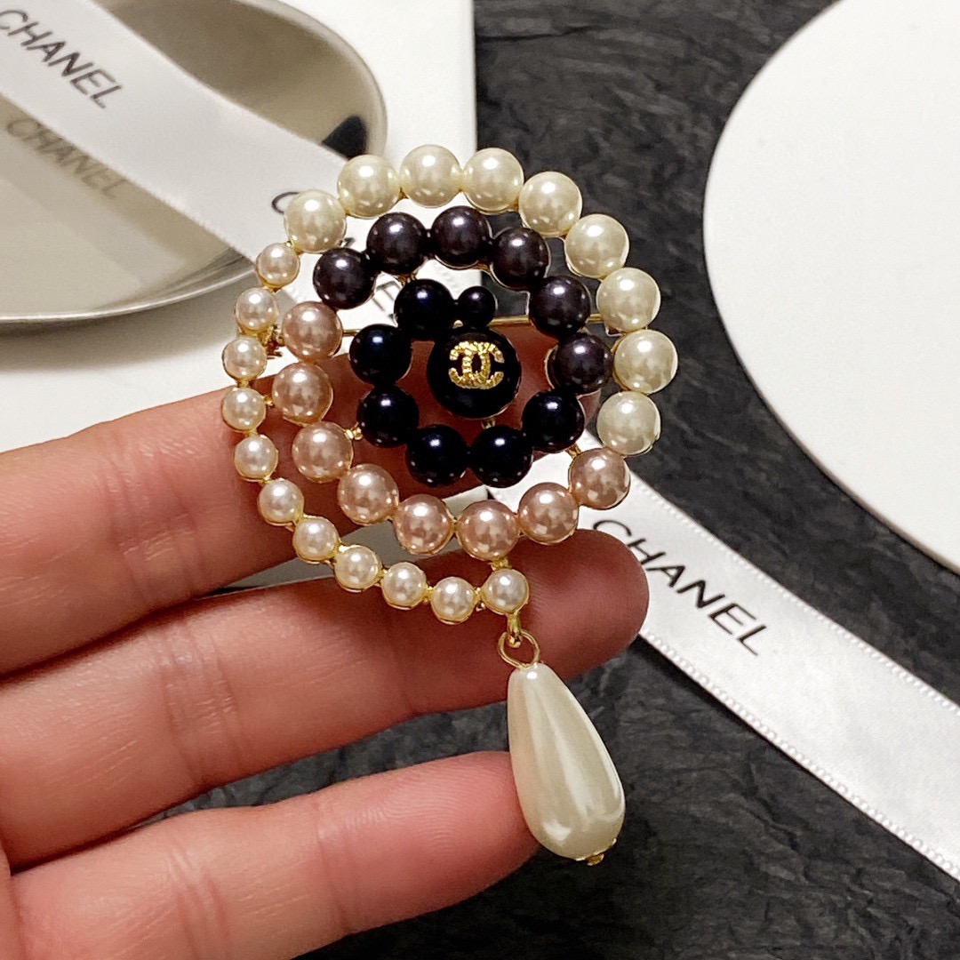 シャネル 超美品 ココマーク ブローチ