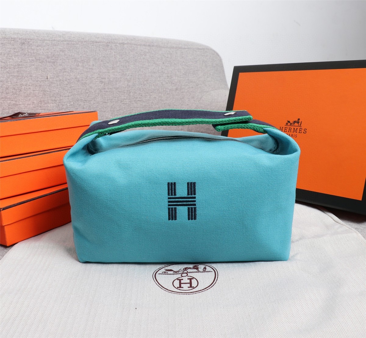 HERMES/エルメス 人気商品 小サイズ コスメポーチ