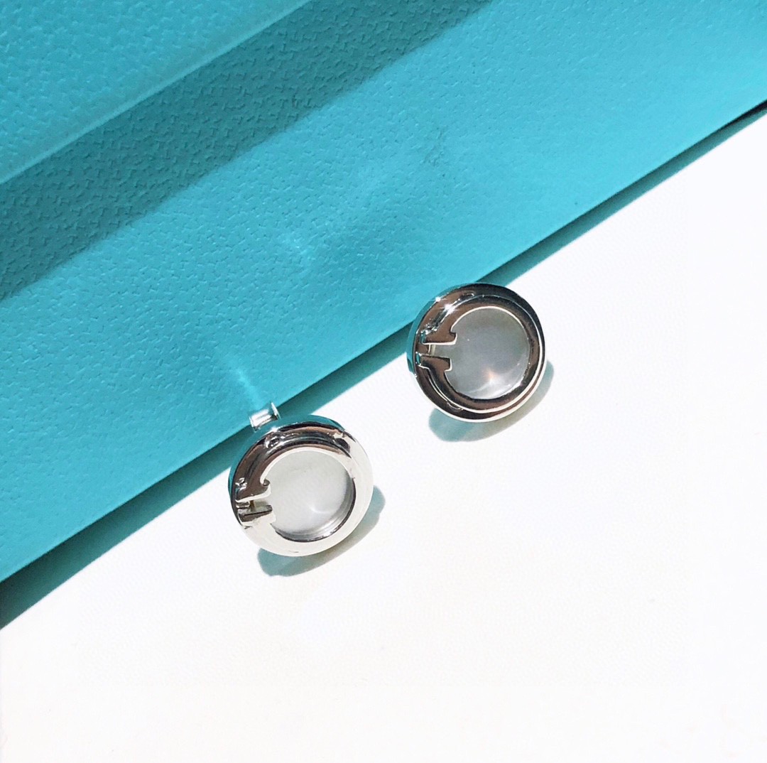 Tiffany& Co（ティファニ) ピアス イアリング 今季の新作
