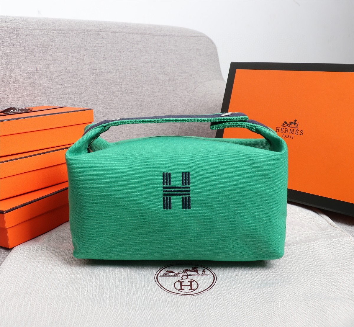 HERMES/エルメス 人気商品 大サイズ コスメポーチ