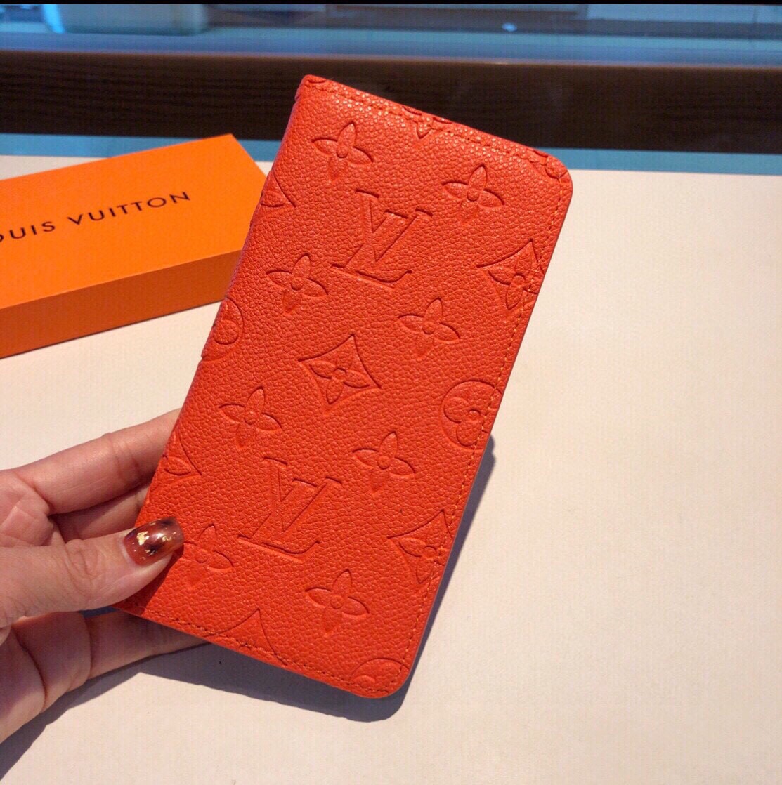 LV iPhone 7/7P/8/8P/X/XS/XS Max/11(6.1)/11P(5.8)/11proMAX(6.5)/12/12P（6.1)/12pro MAX(6.7) 保護ケース カバー