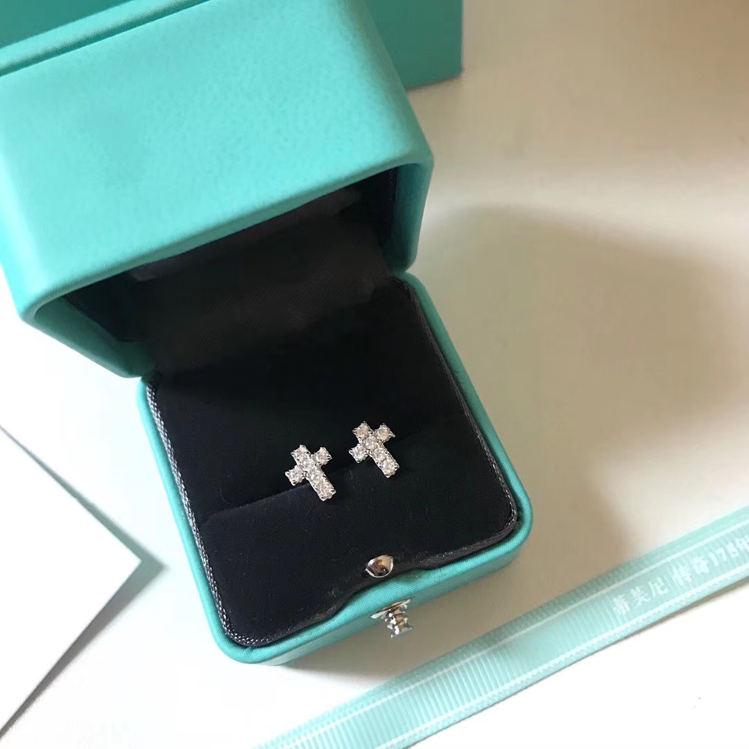 TIFFANY&COティファニー 人気 ピアス イアリング YX