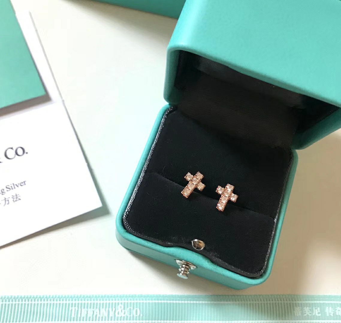 TIFFANY&COティファニー 人気 ピアス イアリング YX