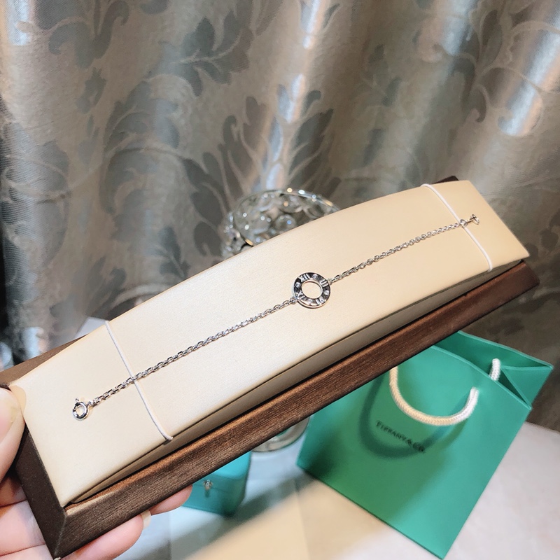 TIFFANY&COティファニ 人気商品 レスレット カフブレス YX