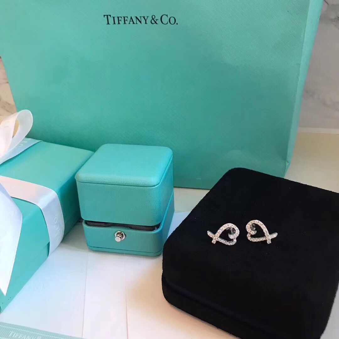 TIFFANY&COティファニー 人気 ピアス イアリング YX